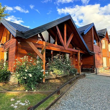 Posada Del Cipres Villa La Angostura Bagian luar foto