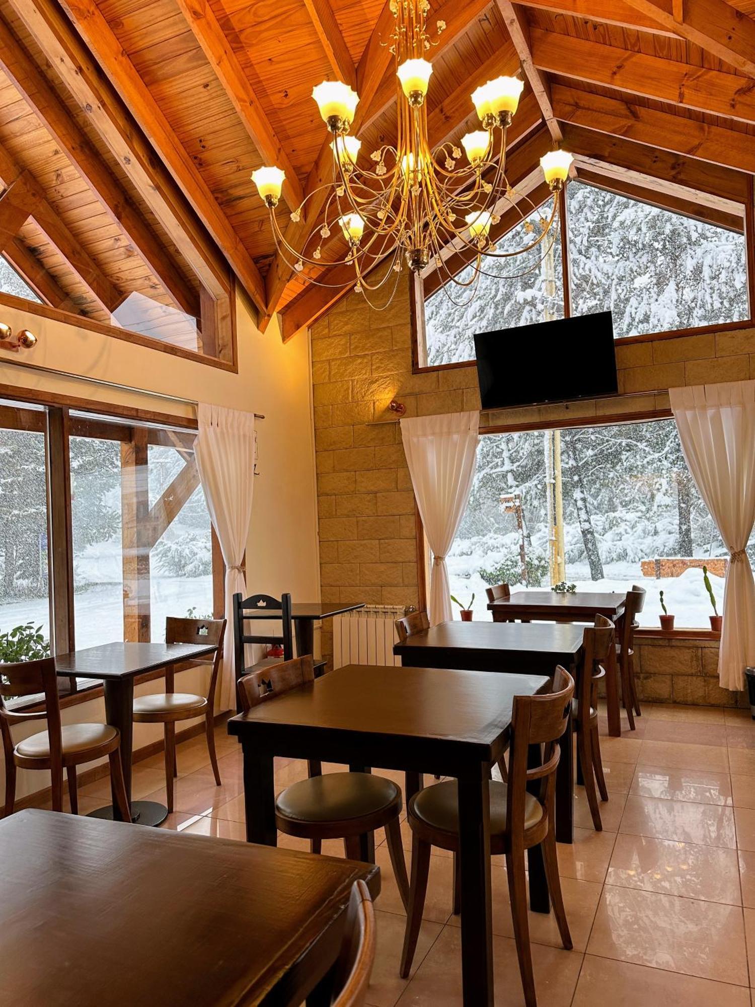 Posada Del Cipres Villa La Angostura Bagian luar foto