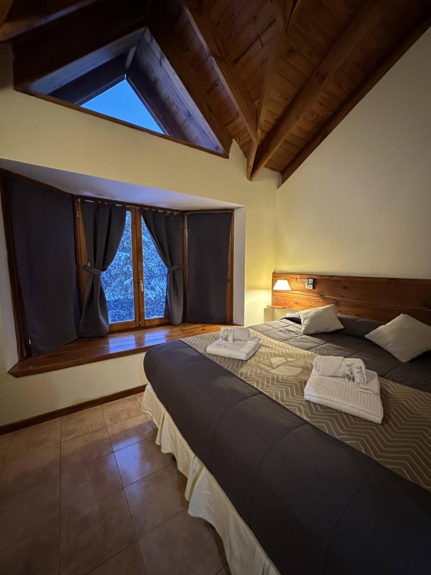 Posada Del Cipres Villa La Angostura Bagian luar foto